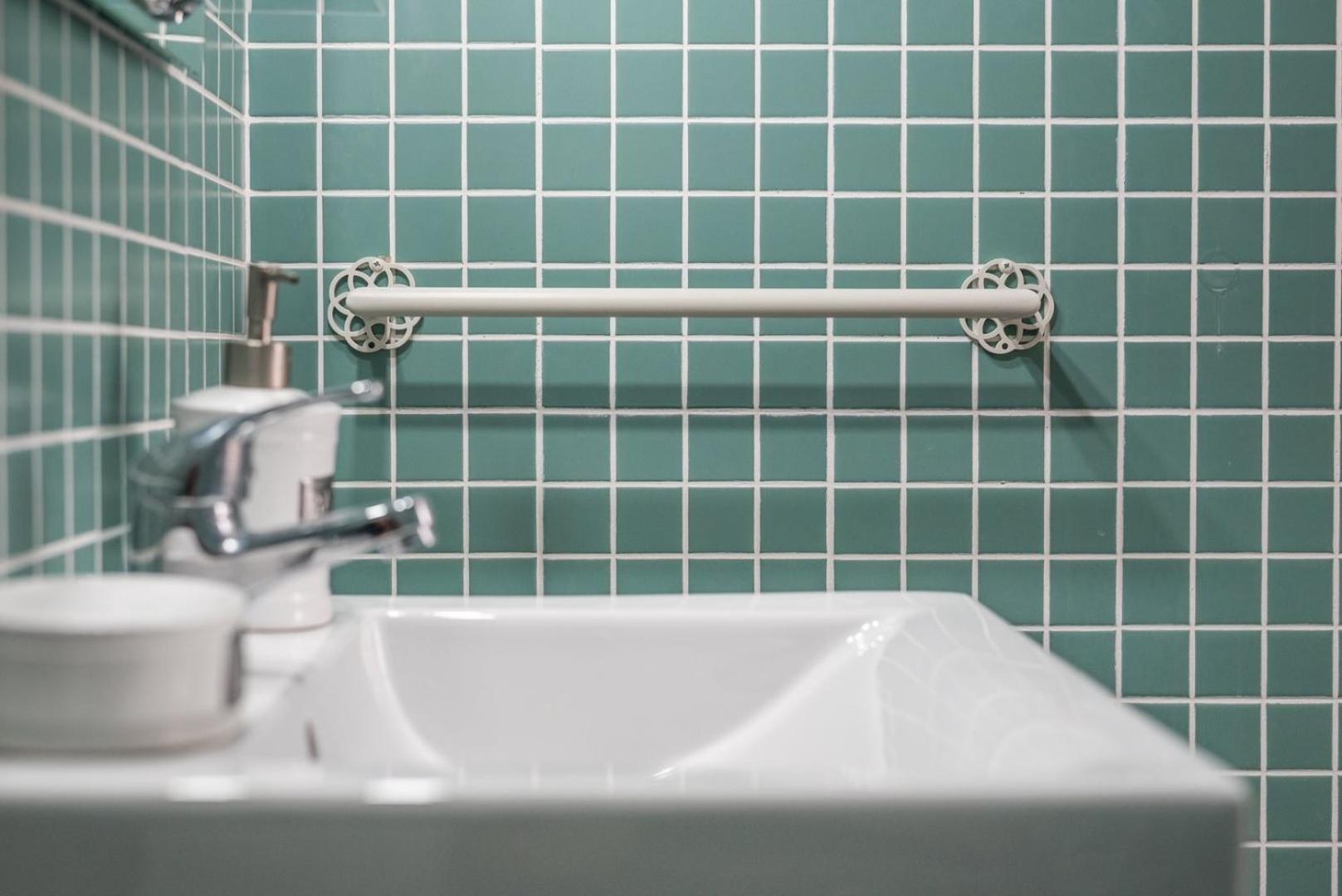 Guestready - Modern Stay In Downtown Porto Bagian luar foto